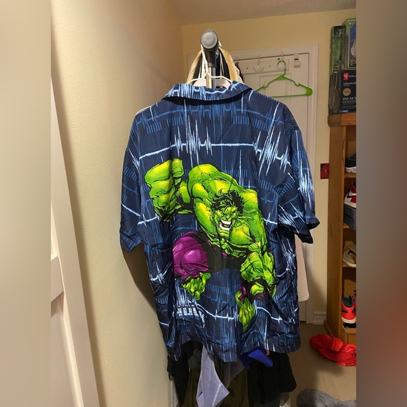 2002 Vintage Incredible Hulk Button Up Marvel - Picture 2 of 4